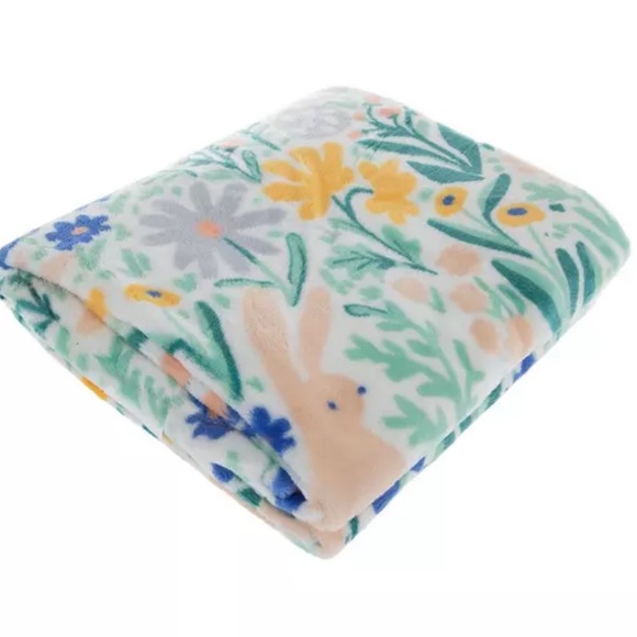 Source Unknown Other - Floral & Bunny Plush Throw Blanket - White, Green, Yellow